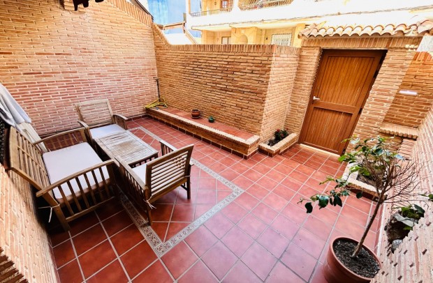 Revente - Detached House / Villa - Torrevieja - Playa de los Locos