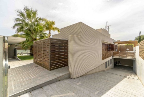 Reventa - Detached House / Villa - Orihuela Costa - Campoamor