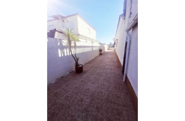 Revente - Detached House / Villa - Los Alcazares - Town