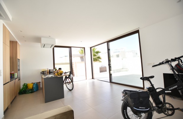 Resale - Villa Detached - Benijófar - Benijofar