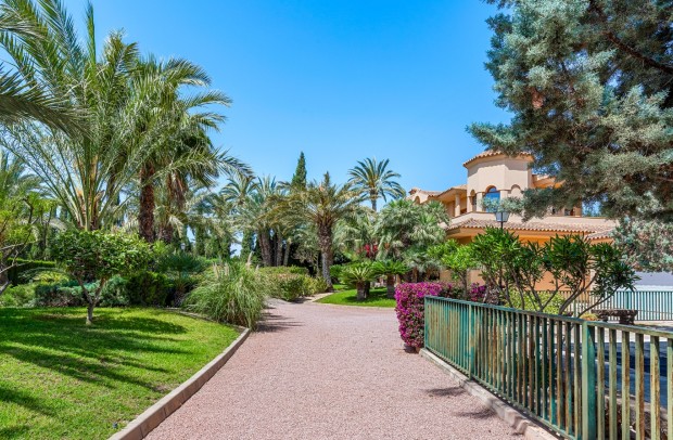 Revente - Villa Detached - Elche