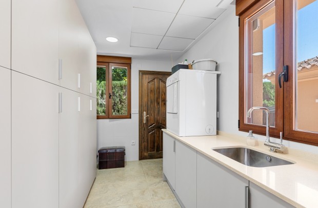 Revente - Villa Detached - Elche