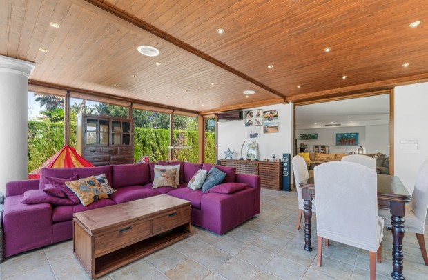 Revente - Villa Detached - Elche