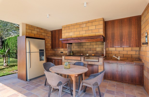 Revente - Villa Detached - Elche