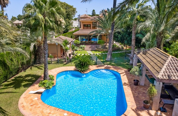 Revente - Villa Detached - Elche