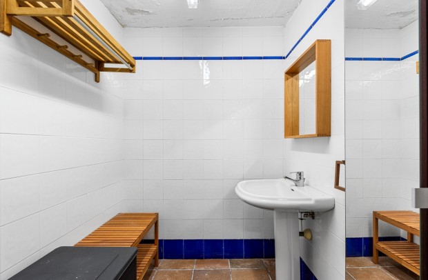 Revente - Villa Detached - Elche