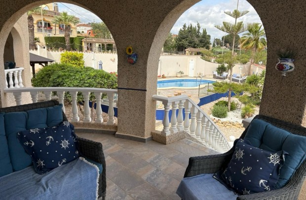 Revente - Detached House / Villa - Algorfa