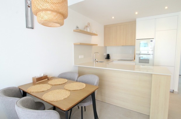 Revente - Detached House / Villa - La Marina