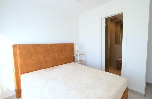 Revente - Detached House / Villa - La Marina