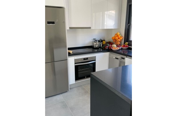 Revente - Detached House / Villa - Ciudad Quesada