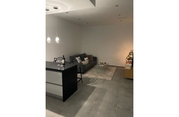 Revente - Detached House / Villa - Ciudad Quesada