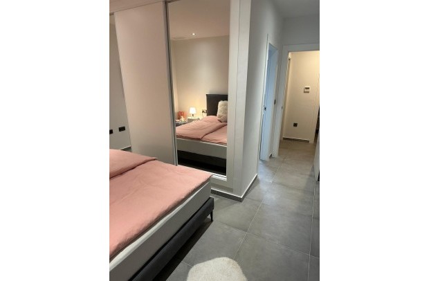 Revente - Detached House / Villa - Ciudad Quesada