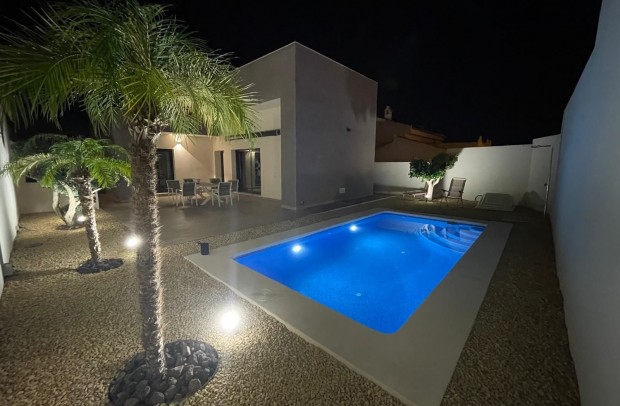 Revente - Detached House / Villa - Ciudad Quesada