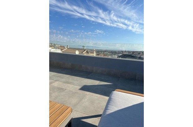 Revente - Detached House / Villa - Ciudad Quesada