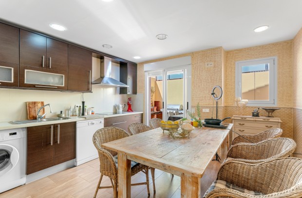 Revente - Villa Detached - Alfas del Pí