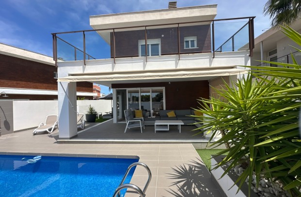 Revente - Detached House / Villa - Gran Alacant