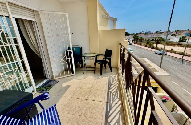 Revente - Detached House / Villa - Ciudad Quesada