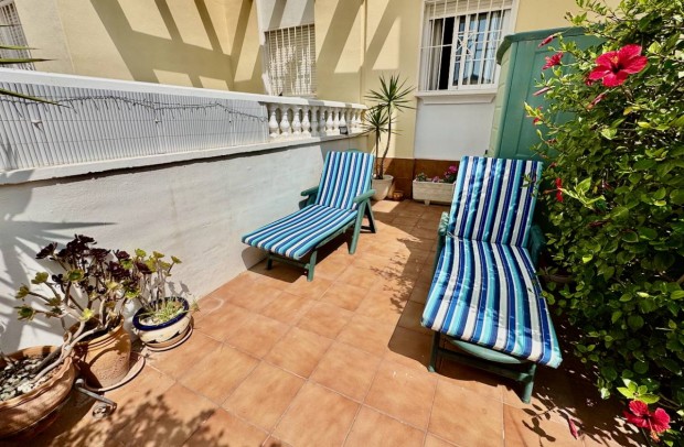 Revente - Detached House / Villa - Ciudad Quesada