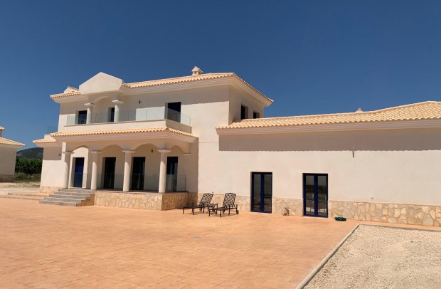 Nouvelle construction - Detached House / Villa - Pinoso - Camino Del Prado