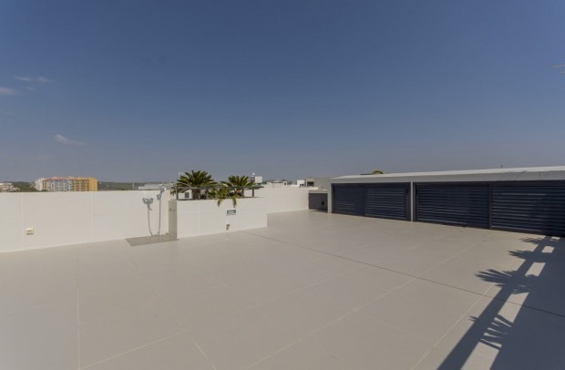 Nueva construcción  - Detached House / Villa - Orihuela Costa - Campoamor