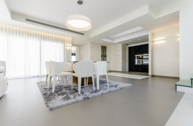 Nueva construcción  - Detached House / Villa - Orihuela Costa - Campoamor