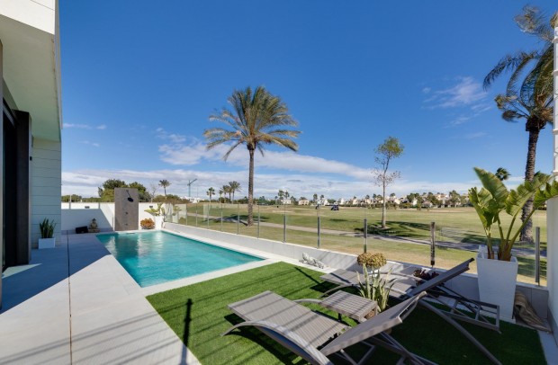 Nueva construcción  - Detached House / Villa - Pilar de la Horadada - Roda Golf