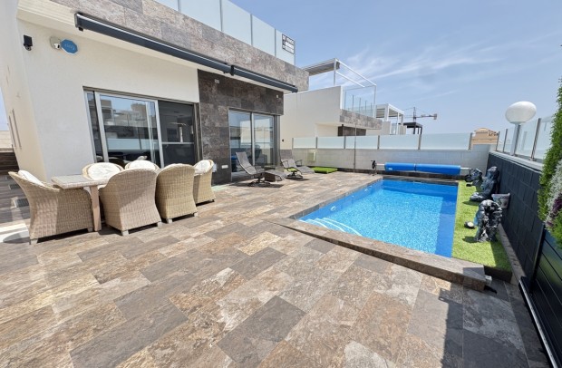 Reventa - Detached House / Villa - Villamartin - Villamartín