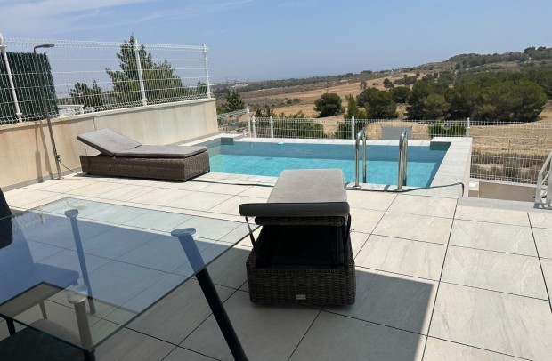 Resale - Detached House / Villa - San Miguel de Salinas - San Miguel Salinas