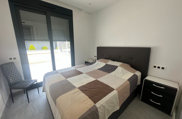 Resale - Detached House / Villa - San Miguel de Salinas - San Miguel Salinas