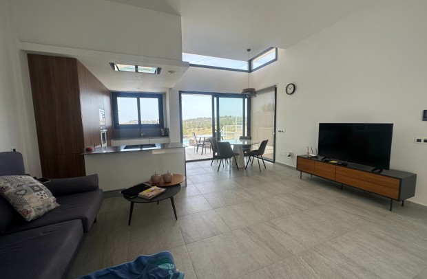 Resale - Detached House / Villa - San Miguel de Salinas - San Miguel Salinas