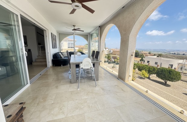 Resale - Detached House / Villa - San Miguel de Salinas