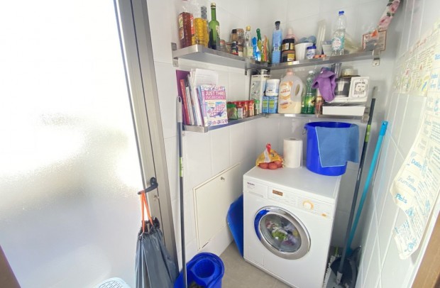 Resale - Detached House / Villa - Cox