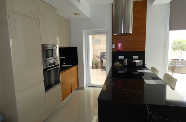 Reventa - Detached House / Villa - Ciudad Quesada