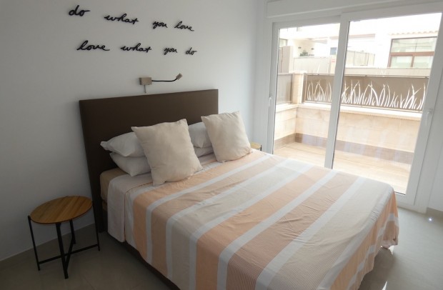 Reventa - Detached House / Villa - Ciudad Quesada