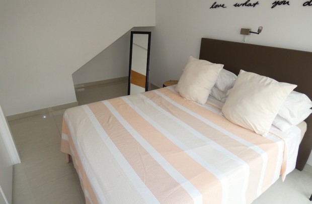 Reventa - Detached House / Villa - Ciudad Quesada