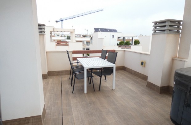 Reventa - Detached House / Villa - Ciudad Quesada