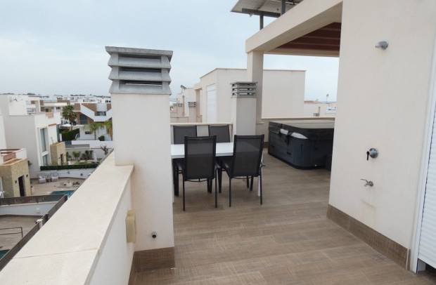 Reventa - Detached House / Villa - Ciudad Quesada
