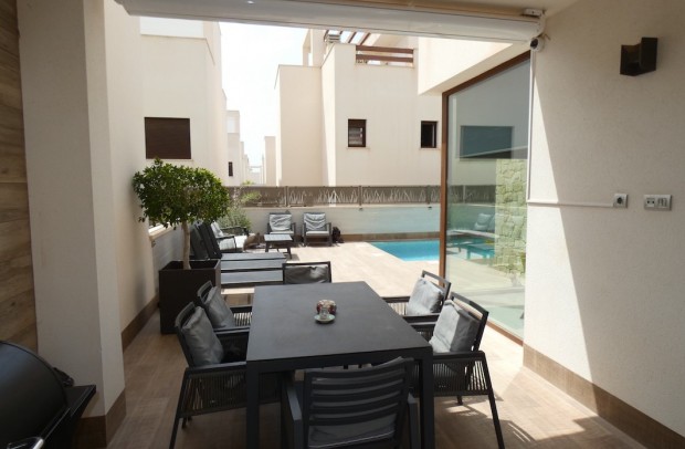 Reventa - Detached House / Villa - Ciudad Quesada