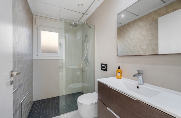 Resale - Detached House / Villa - Ciudad Quesada