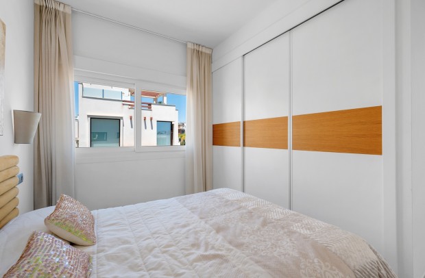 Resale - Detached House / Villa - Ciudad Quesada