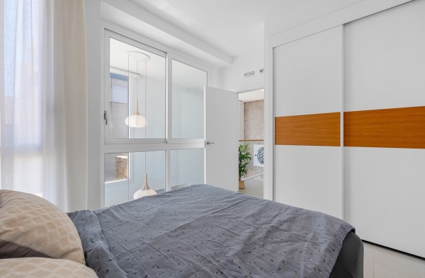 Resale - Detached House / Villa - Ciudad Quesada