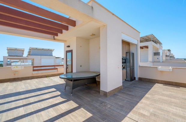 Resale - Detached House / Villa - Ciudad Quesada