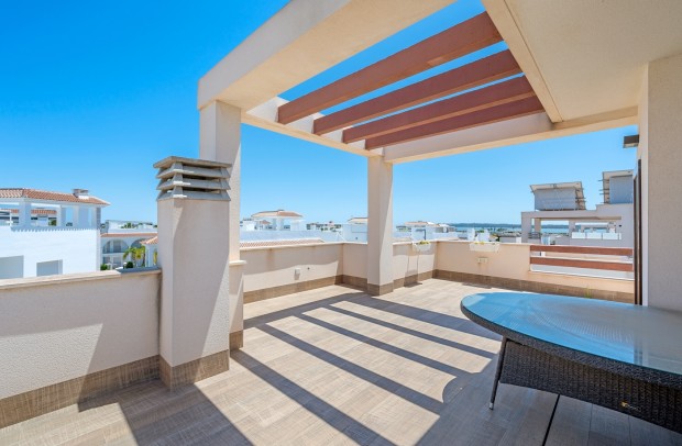 Resale - Detached House / Villa - Ciudad Quesada