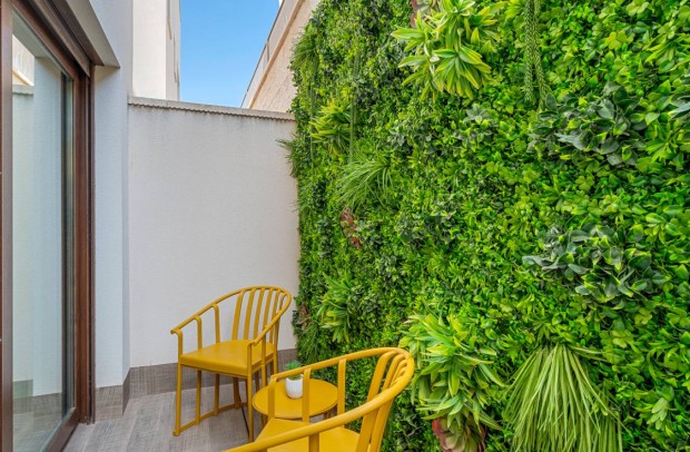 Resale - Detached House / Villa - Ciudad Quesada