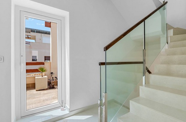 Resale - Detached House / Villa - Ciudad Quesada