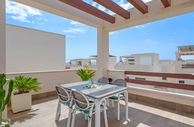 Resale - Detached House / Villa - Ciudad Quesada