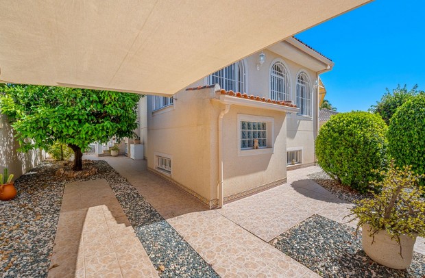 Resale - Detached House / Villa - Benijófar - Benimar