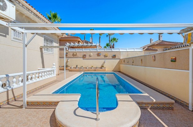 Resale - Detached House / Villa - Benijófar - Benimar