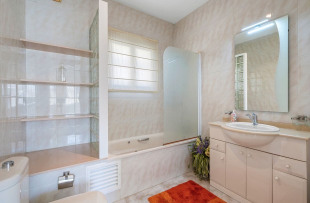 Resale - Detached House / Villa - Benijófar - Benimar