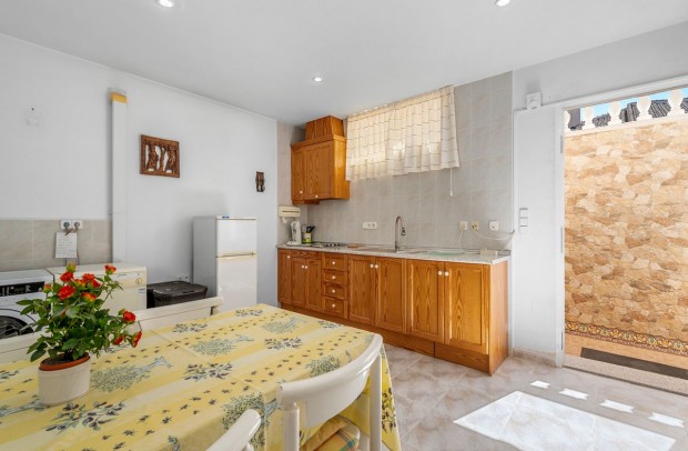 Resale - Detached House / Villa - Benijófar - Benimar